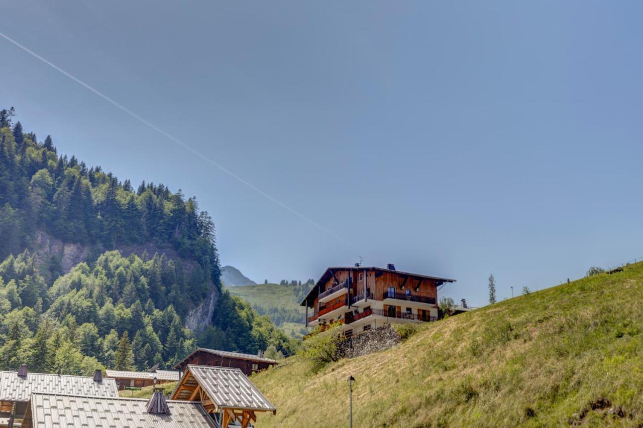 Le Col Des Aravis Lägenhet La Giettaz Exteriör bild